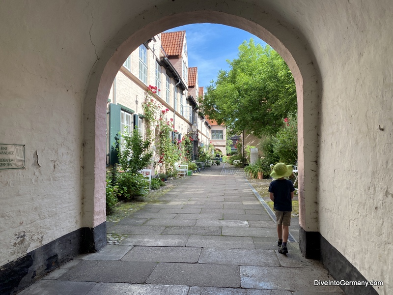 Hidden courtyards Lübeck