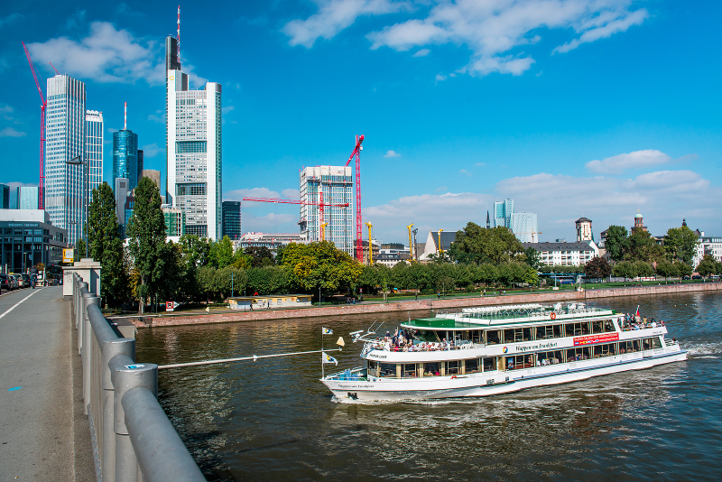 Main River cruise