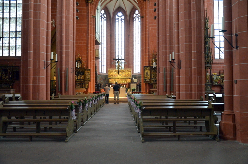 Inside the Frankfurter Dom