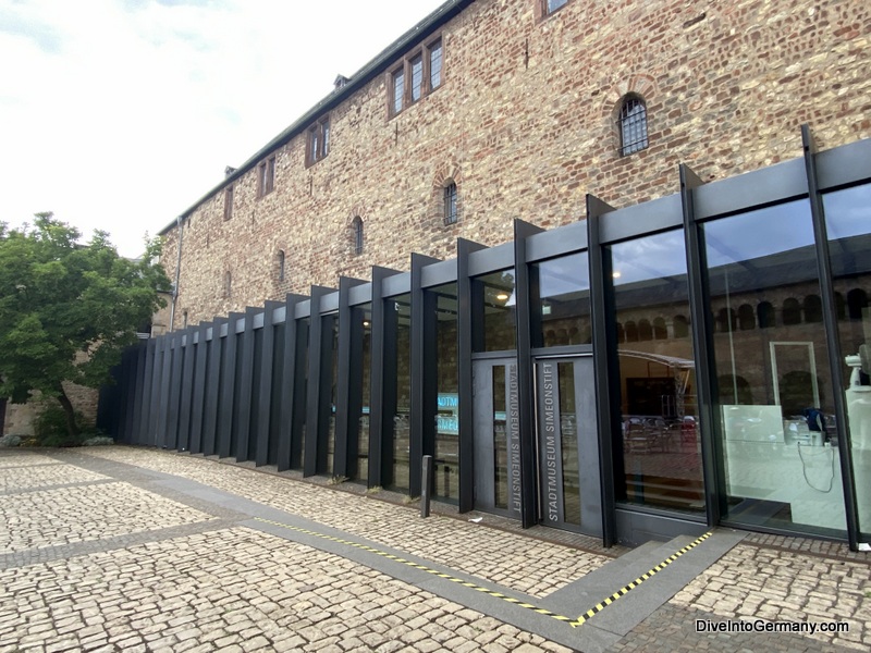 Stadtmuseum Simeonstift (City Museum) Trier