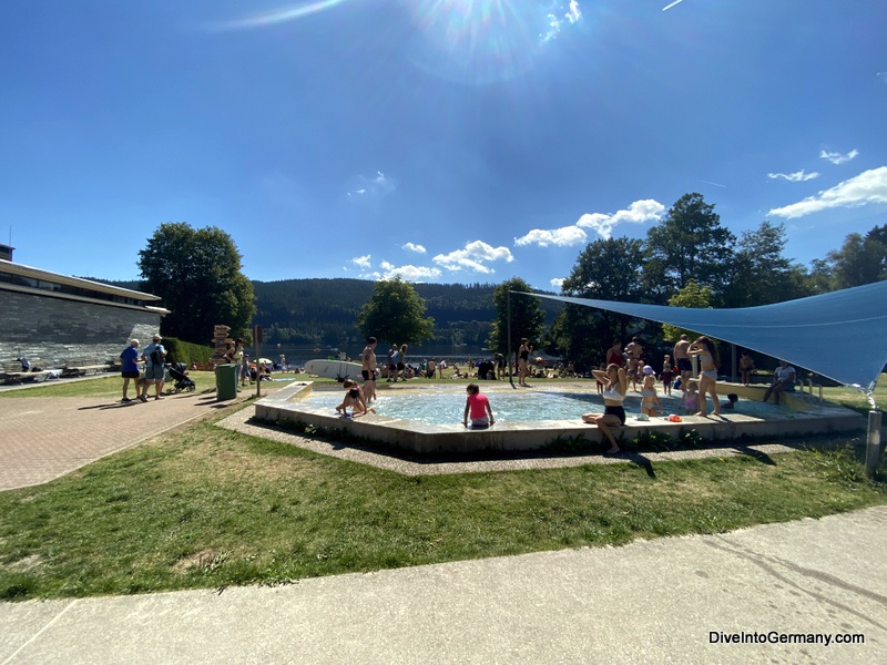 The kids pool at Strandbad Titisee