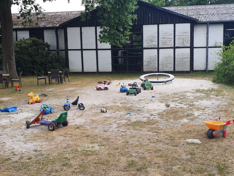 The play area with some of the play equipment and sandpit available to distract your toddlers who are shockingly unmoved by so much Panzer fun.