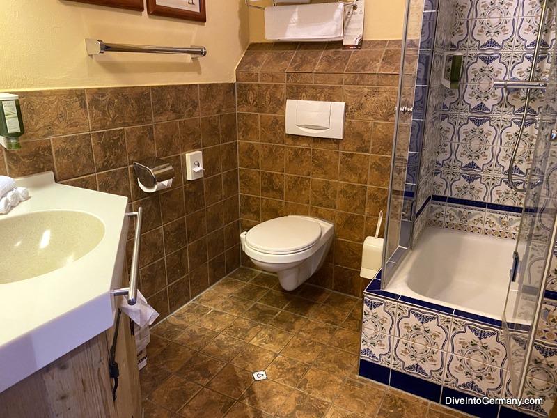 Bathroom in our standard room Hotel Castillo Alcazar