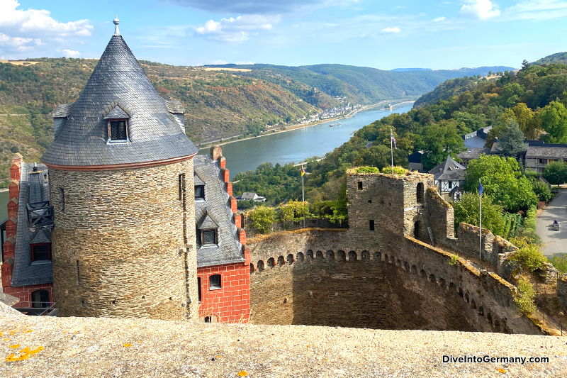 Schönburg (Schönburg Castle) Oberwesel