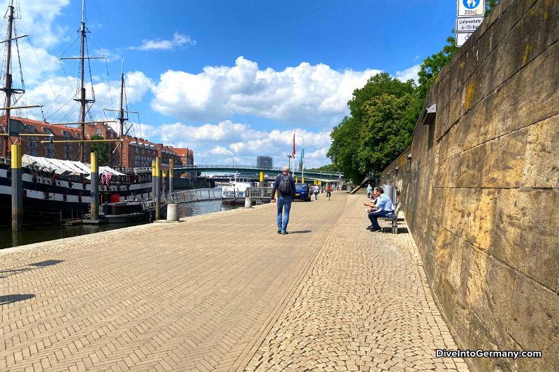 Schlachte Riverside Walk Bremen