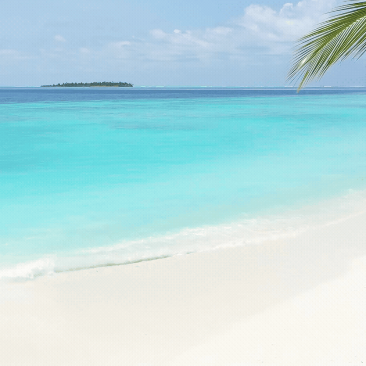 AMAZING WORLDWIDE TRAVEL DESTINATIONS - cover