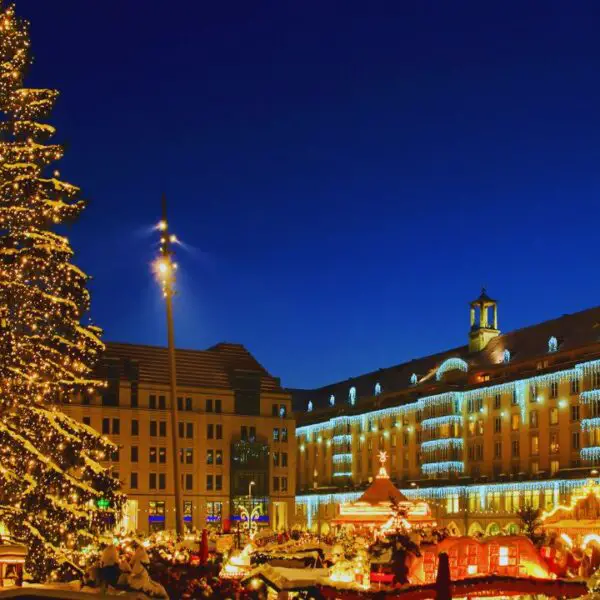 Discover The Unmissable Christmas Traditions That Make Germany Shine🎄