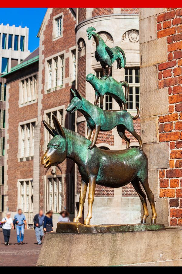 Musicians of Bremen statue in Bremen